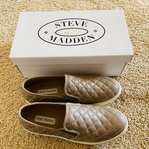 NWT Steve Madden slip on sneakers never worn